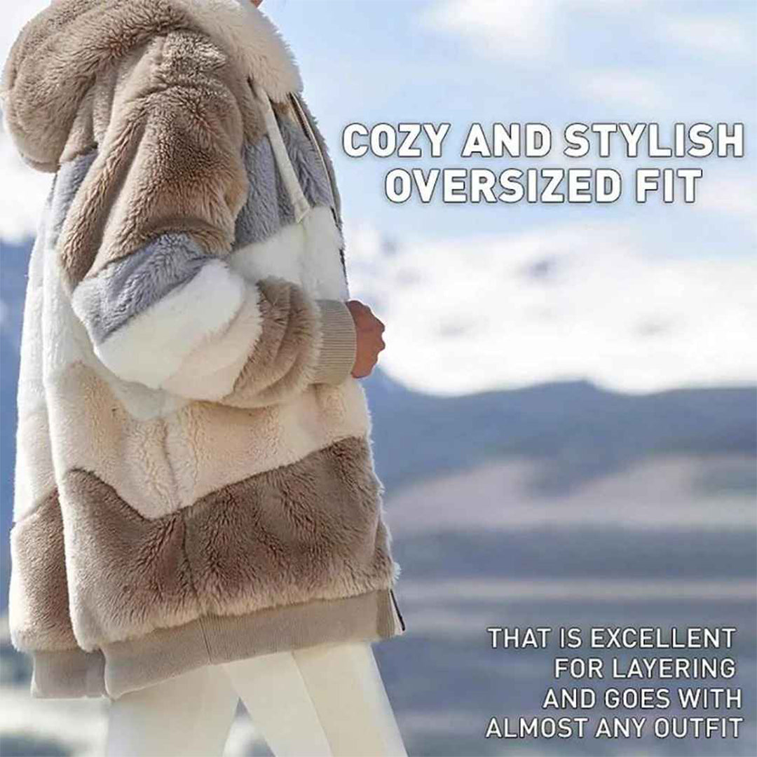 Marceline oversized colorblock jacket, close-up on cozy oversized fit