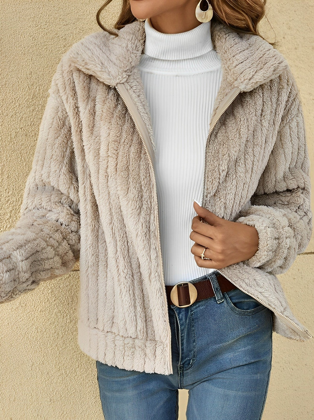 Odalys textured teddy coat in light beige, front view with zipper detail
